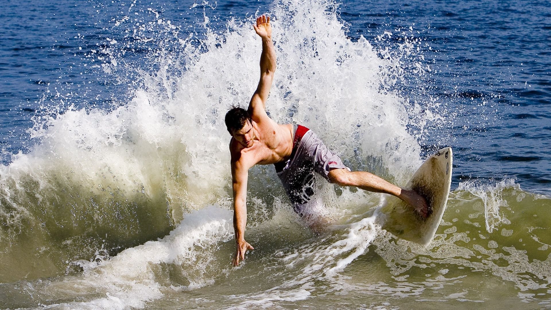 抢七大战惊心动魄，纳达尔逆转晋级温网四强