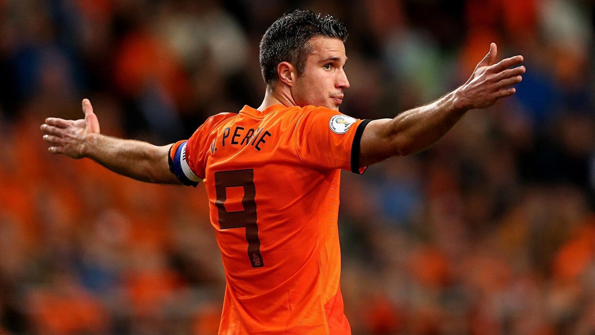 罗马诺深度复盘夏窗，资本、野心与情感交织的又一场足坛疯狂盛宴